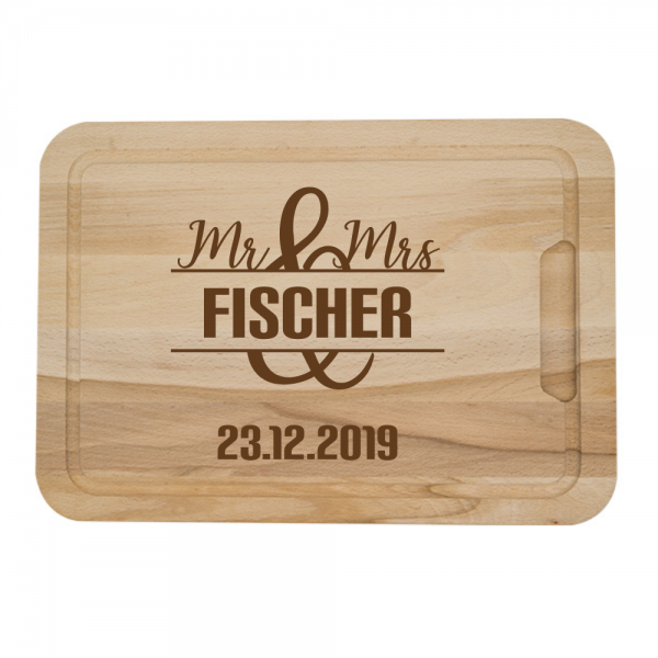 Schneidebrett mit Gravur zur Hochzeit Mr. & Mrs. mit Wunschnamen und Wunschdatum
