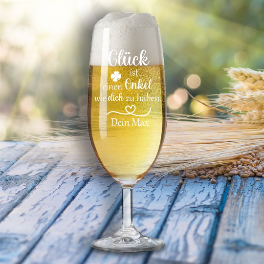 personalisiertes Bierglas Glück ist einen Onkel... mit Wunschnamen  - Onlineshop Trendgravur