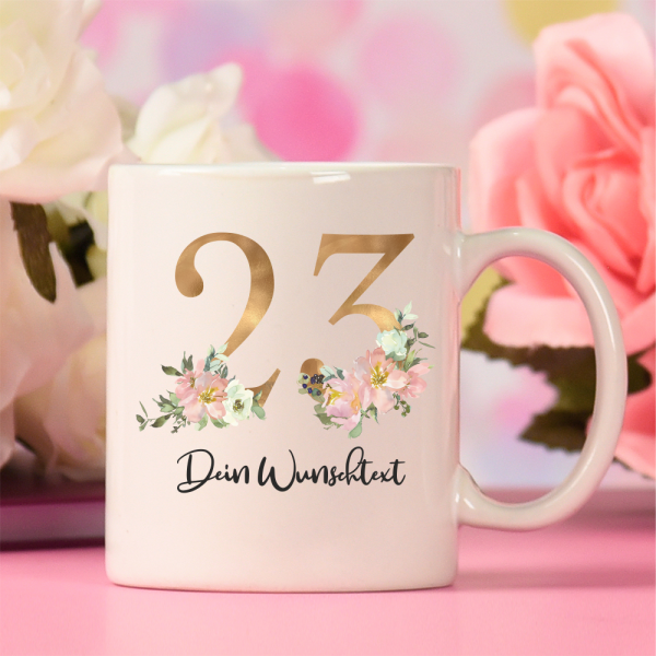 personalisierte Tasse zum Geburtstag Floral Jahreszahl