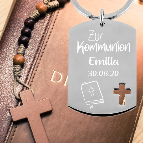 Edelstahl Schlüsselanhänger mit Gravur Dog-Tag zur Erstkommunion Gesangbuch