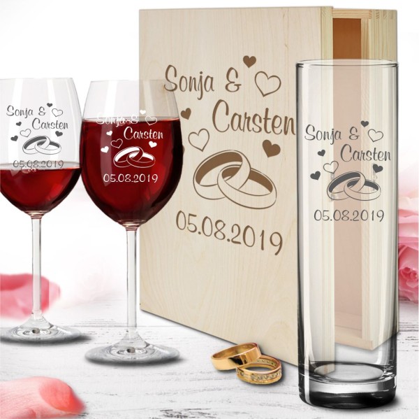 Geschenkbox zur Hochzeit mit Rotweingläsern und Vase - Ringe